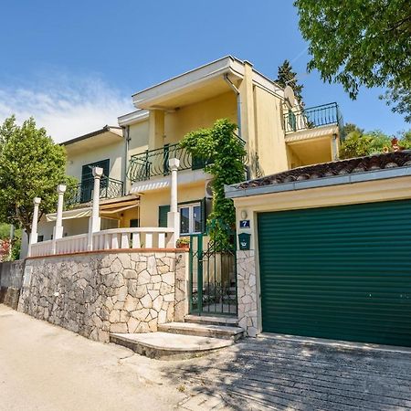 Apartment Jadranka With Sea View In Rogotin Exterior photo