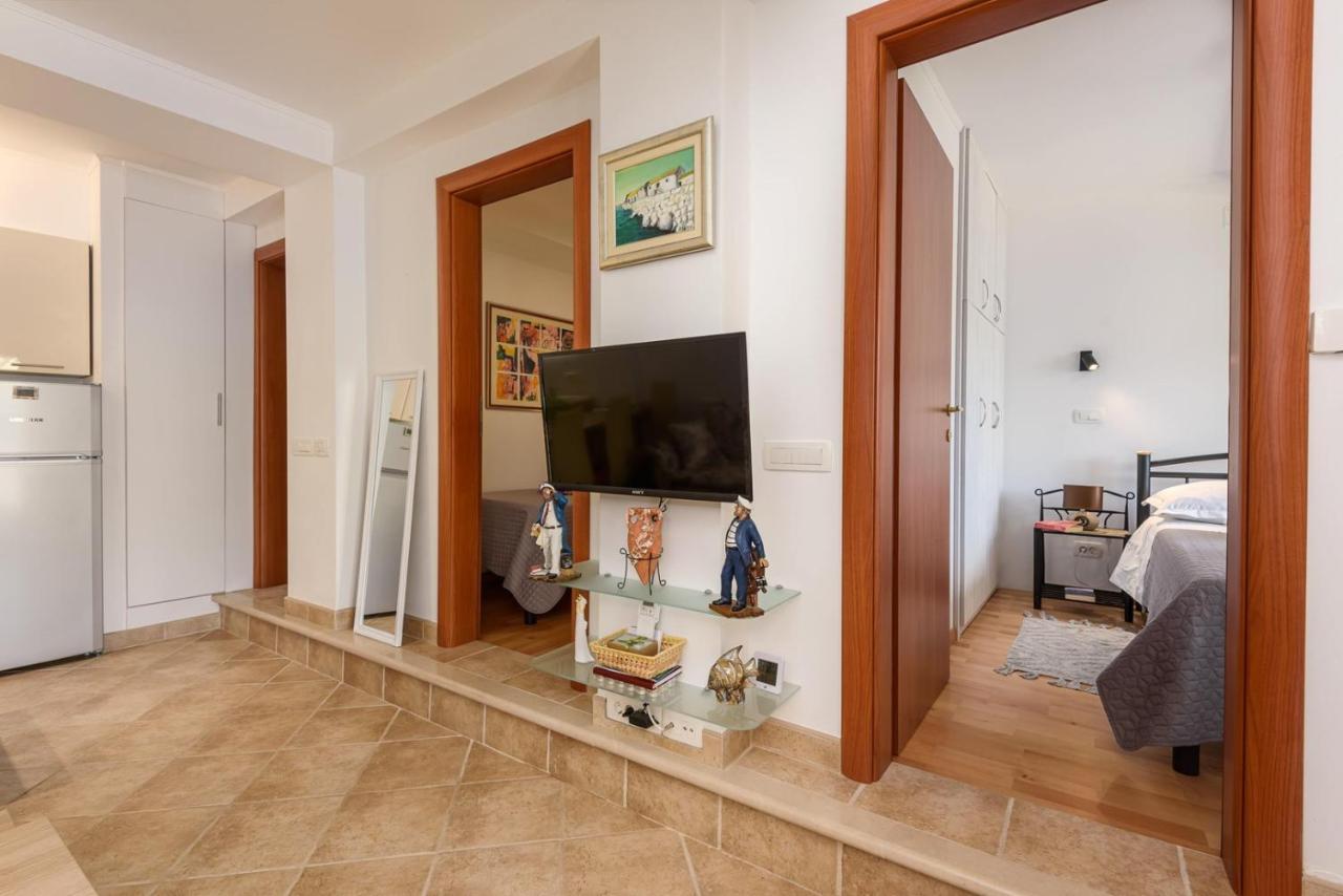 Apartment Jadranka With Sea View In Rogotin Exterior photo