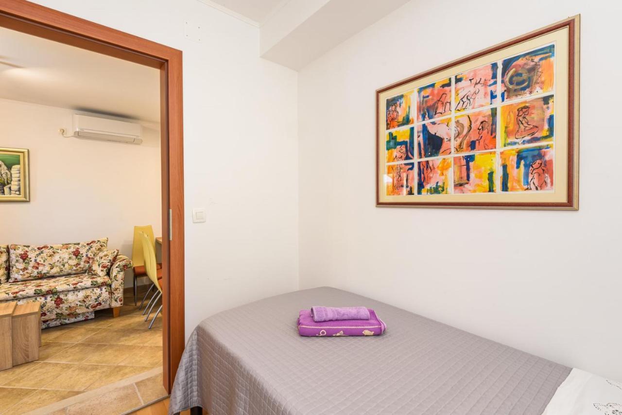 Apartment Jadranka With Sea View In Rogotin Exterior photo